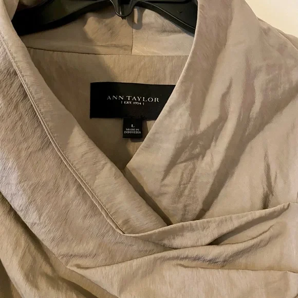 Taupe Asymmetrical trench coat - Picture 3 of 7